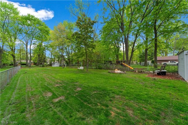 27840 Lincoln Road, Bay Village, OH 44140