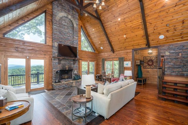 1363 NE Foxhound Trail, Ranger, GA 30734