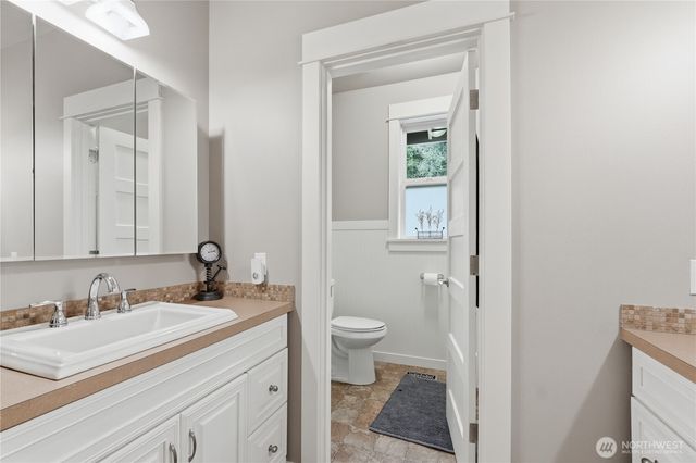 8223 67th Street Ct NW, Gig Harbor, WA 98335