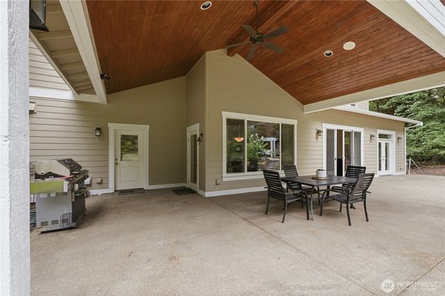 8223 67th Street Ct NW, Gig Harbor, WA 98335