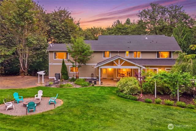 8223 67th Street Ct NW, Gig Harbor, WA 98335
