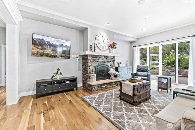 8223 67th Street Ct NW, Gig Harbor, WA 98335