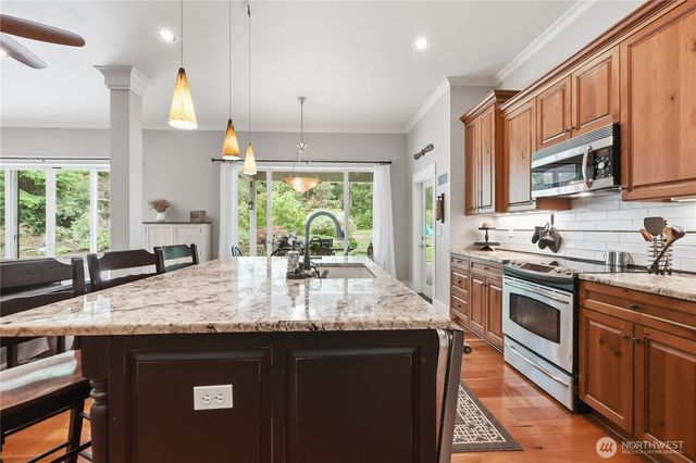 8223 67th Street Ct NW, Gig Harbor, WA 98335