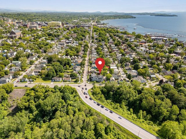 235 Park St Apt 7, Burlington, VT 05401