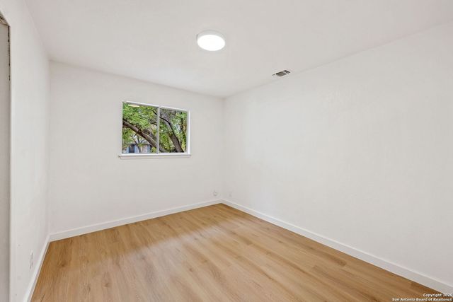 6822 Twin Lake, San Antonio, TX 78244