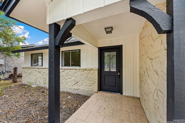 6822 Twin Lake, San Antonio, TX 78244