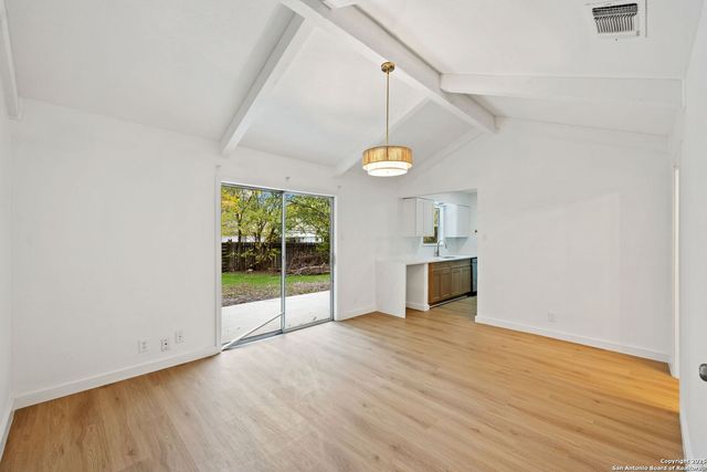 6822 Twin Lake, San Antonio, TX 78244