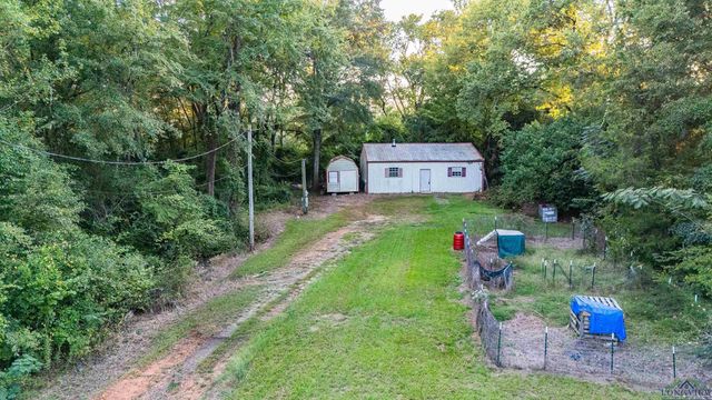 235 Ellis Dr., Waskom, TX 75692