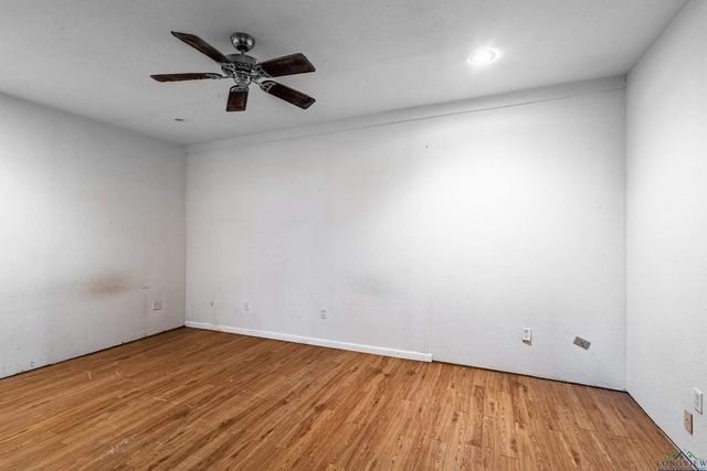 235 Ellis Dr., Waskom, TX 75692