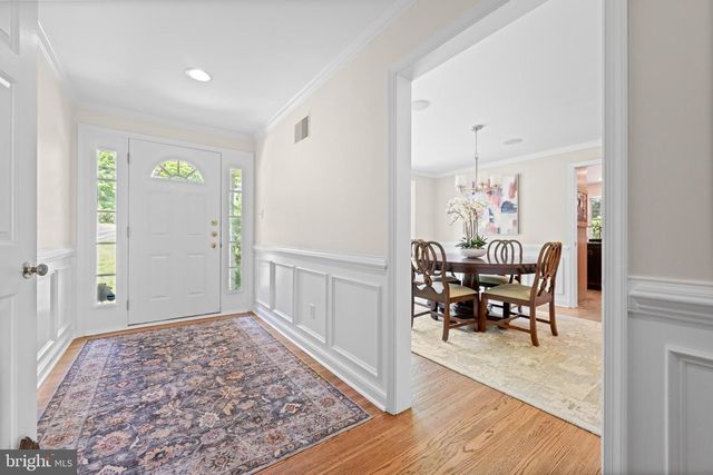 912 WEADLEY RD, Wayne, PA 19087