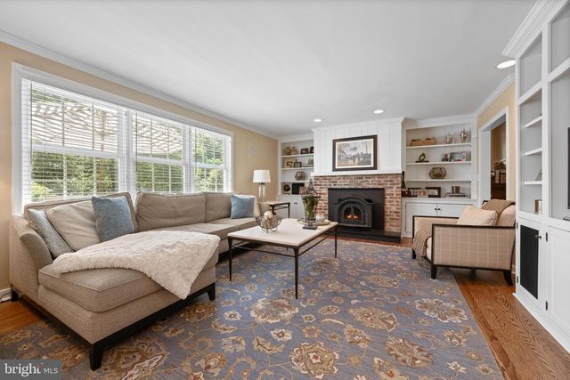 912 WEADLEY RD, Wayne, PA 19087