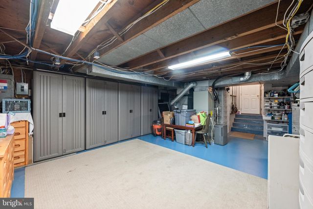 912 WEADLEY RD, Wayne, PA 19087