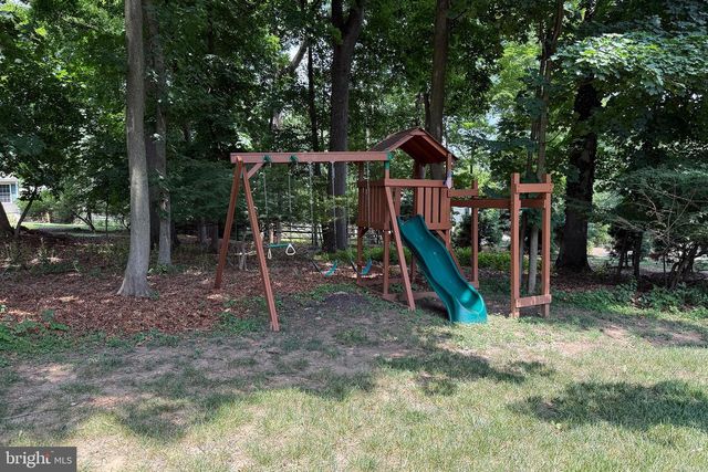 912 WEADLEY RD, Wayne, PA 19087