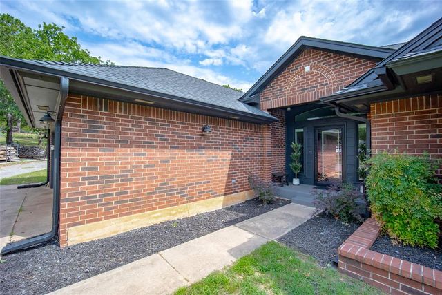 10501 E Boyd Street, Norman, OK 73026