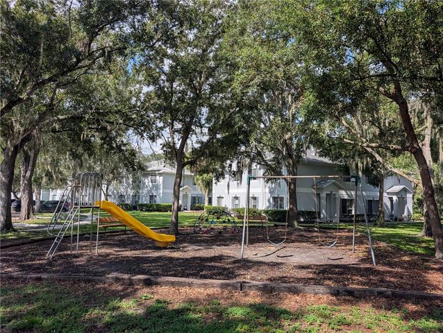 4053 DOLPHIN DRIVE, Tampa, FL 33617