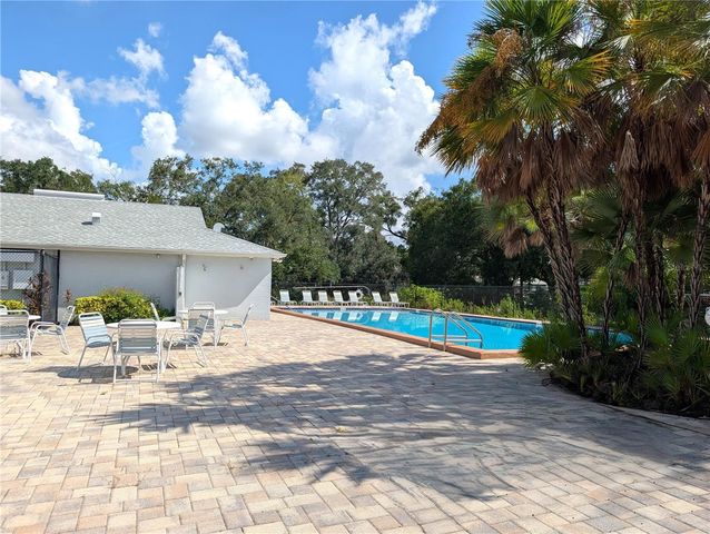 4053 DOLPHIN DRIVE, Tampa, FL 33617