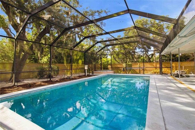 3629 EGERTON CIRCLE, Sarasota, FL 34233