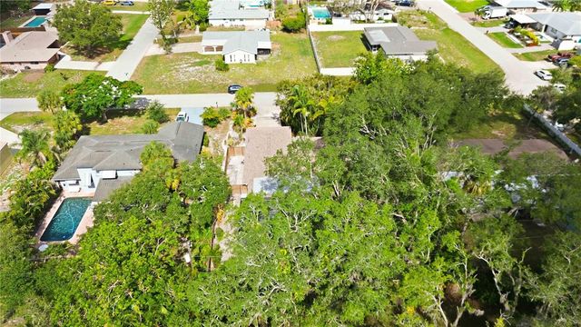3629 EGERTON CIRCLE, Sarasota, FL 34233