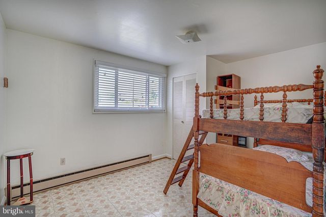 907 TRACY DR, Silver Spring, MD 20904