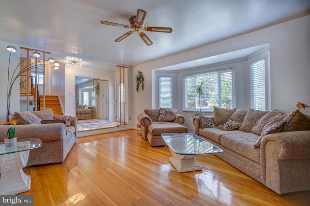 907 TRACY DR, Silver Spring, MD 20904