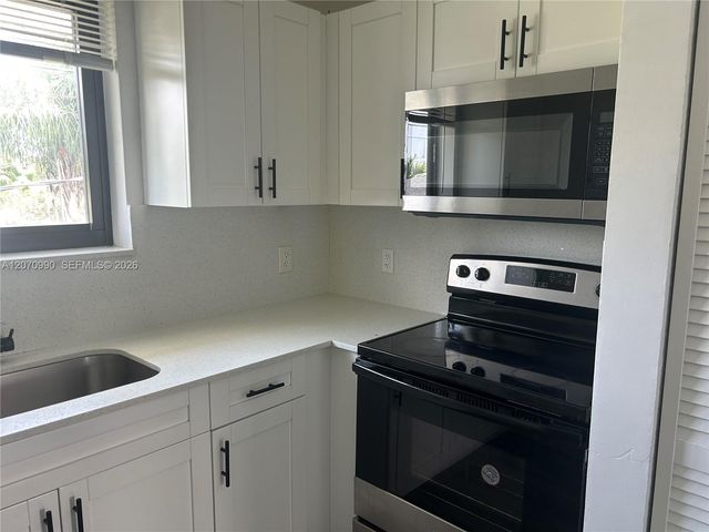 3417 NW 22nd Avenue 12, Miami, FL 33142