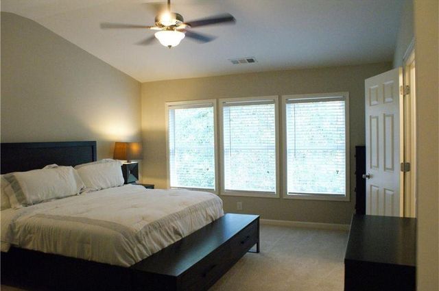 5530 Crestwick Way, Cumming, GA 30040