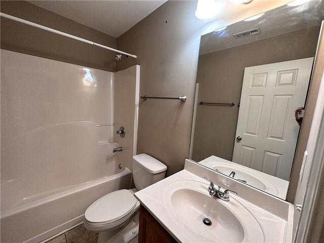5530 Crestwick Way, Cumming, GA 30040