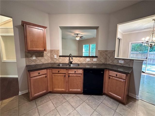 5530 Crestwick Way, Cumming, GA 30040
