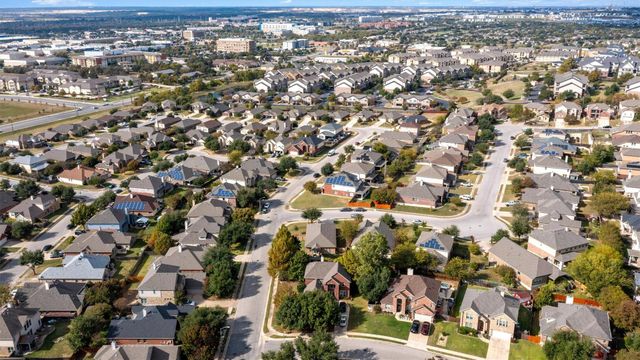 1301 Red Stag PL, Round Rock, TX 78665