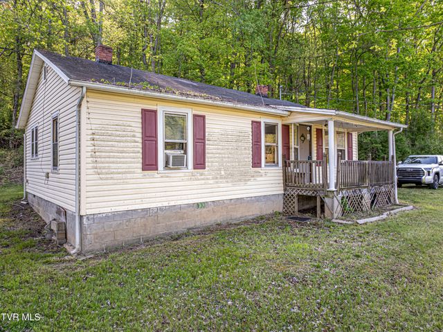 7006 Gate City Highway, Bristol, VA 24202