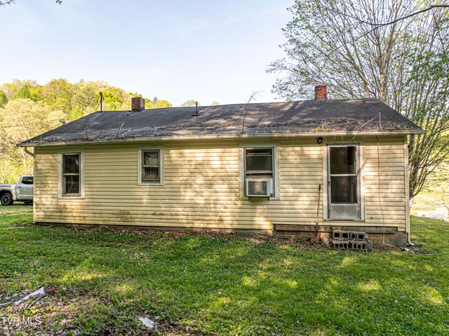 7006 Gate City Highway, Bristol, VA 24202