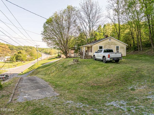 7006 Gate City Highway, Bristol, VA 24202