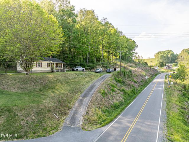 7006 Gate City Highway, Bristol, VA 24202