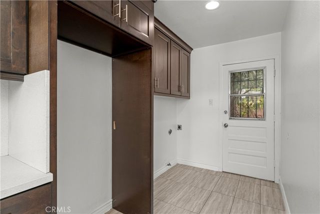 40 W Scott, Long Beach, CA 90805