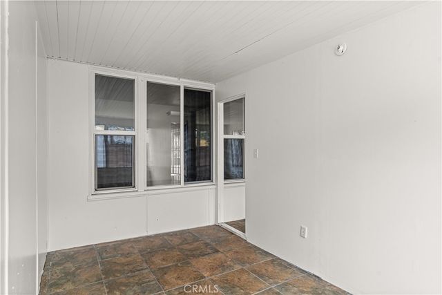 40 W Scott, Long Beach, CA 90805