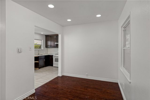 40 W Scott, Long Beach, CA 90805