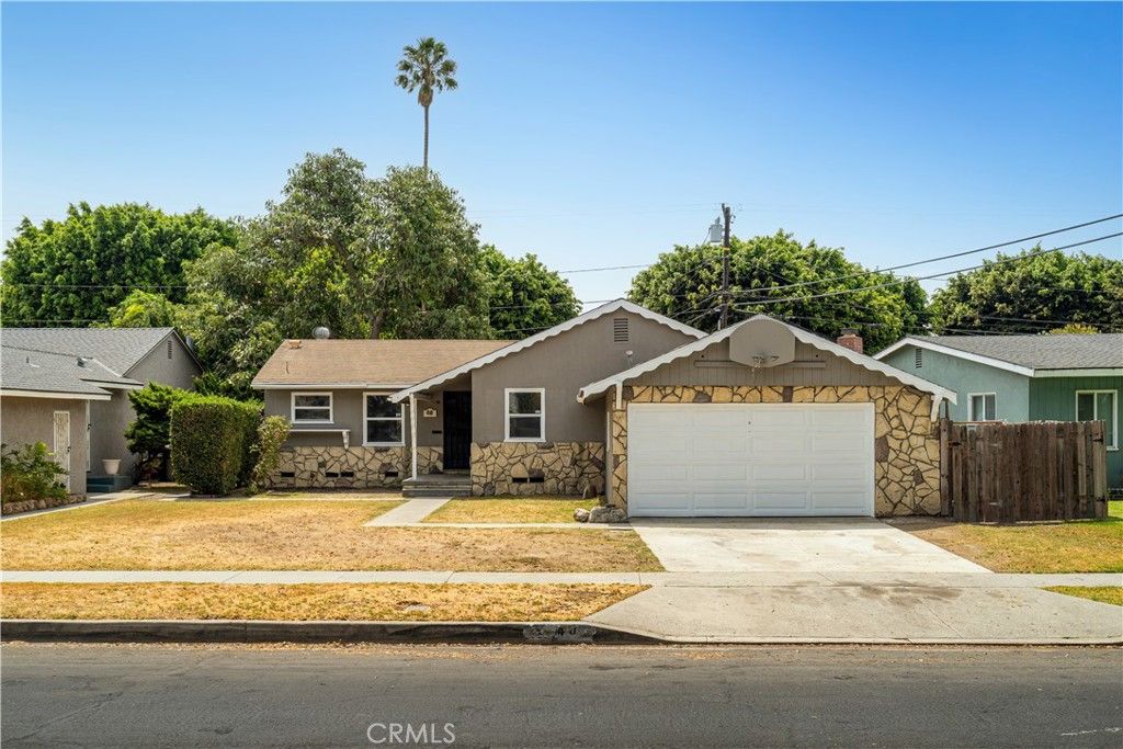 40 W Scott, Long Beach, CA 90805