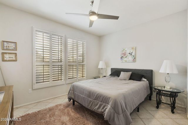 19892 N SHADOW MOUNTAIN Drive, Surprise, AZ 85374