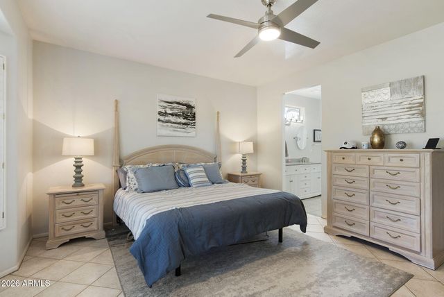 19892 N SHADOW MOUNTAIN Drive, Surprise, AZ 85374