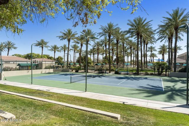 19892 N SHADOW MOUNTAIN Drive, Surprise, AZ 85374