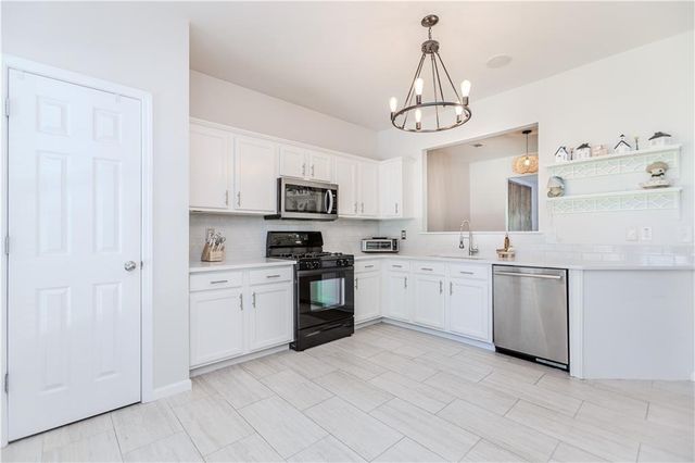 3971 Savannah Square Street, Suwanee, GA 30024