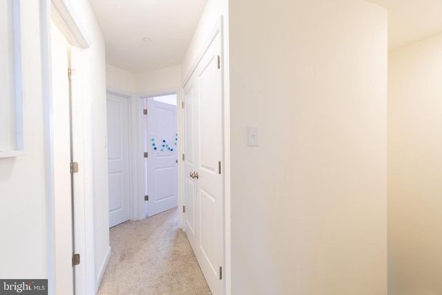 225 HOLSTEIN DR, Hanover, PA 17331