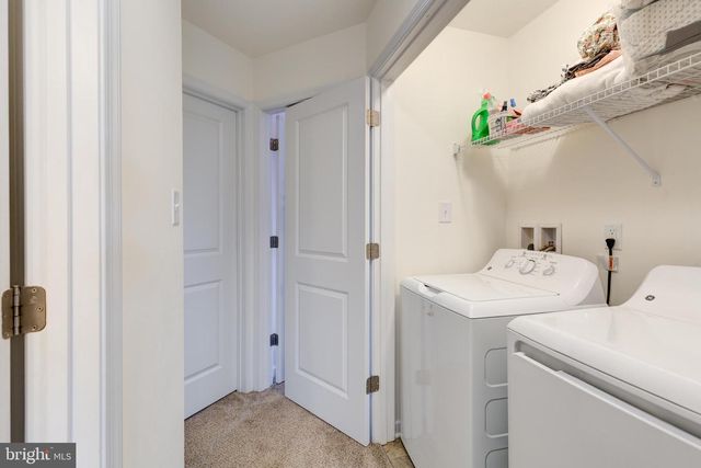 225 HOLSTEIN DR, Hanover, PA 17331