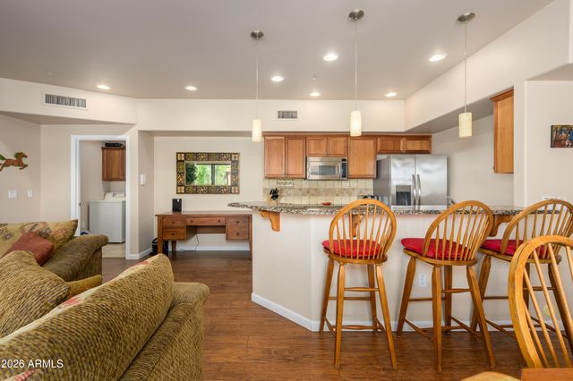 20660 N 40th Street 2143, Phoenix, AZ 85050