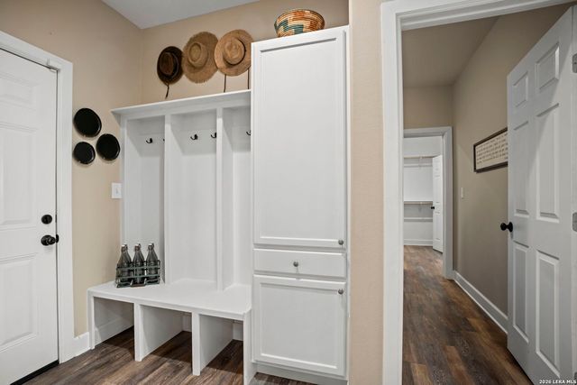 659 Thormeyer, Seguin, TX 78155