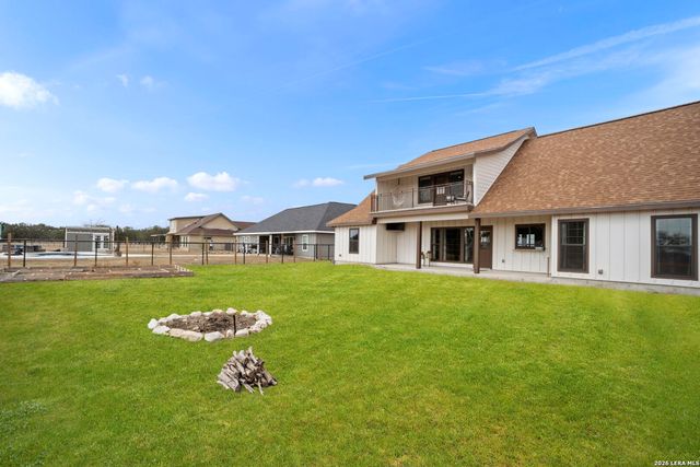 659 Thormeyer, Seguin, TX 78155