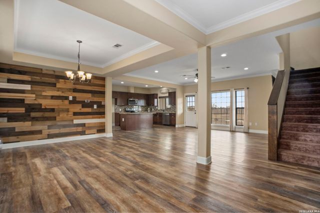 659 Thormeyer, Seguin, TX 78155