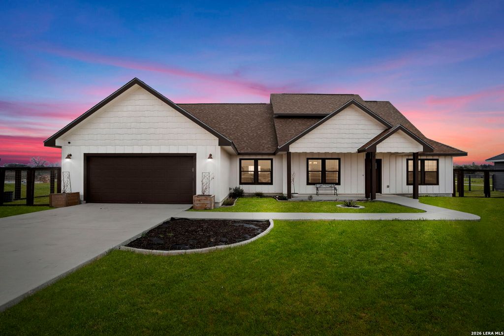 659 Thormeyer, Seguin, TX 78155