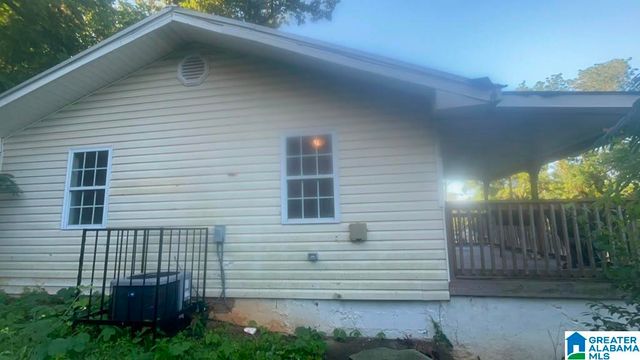 4405 41ST STREET N, Tarrant, AL 35217