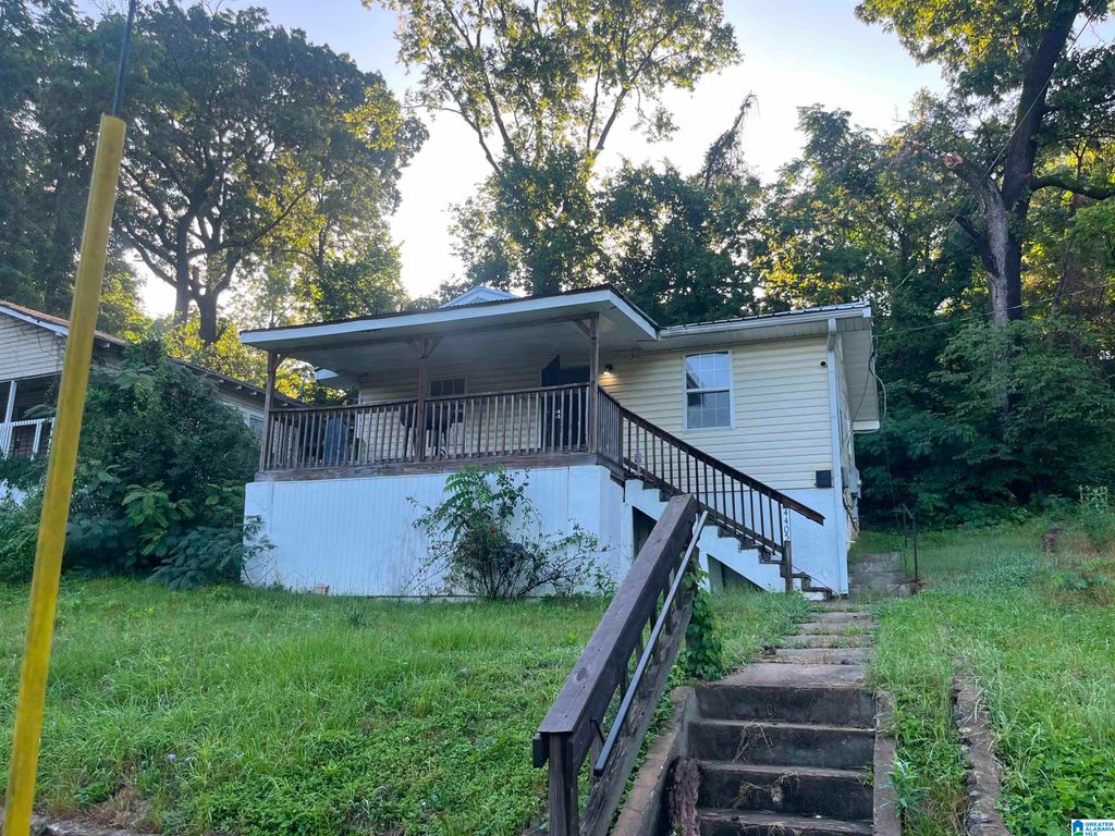 4405 41ST STREET N, Tarrant, AL 35217